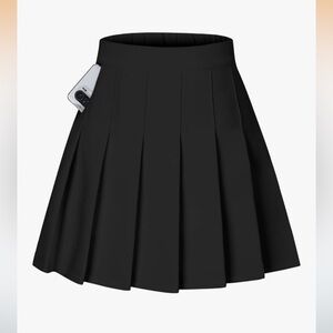 NWT SANGTREE Black Pleated mini Skirt size 12–14